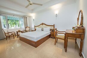 Hotel Sudu Araliya