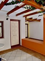 Irida Apartments by Estia