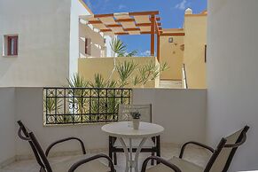 Irida Apartments by Estia