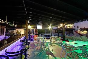 Maison 48 Apart Hotel