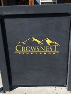Crowsnest Vineyards Guesthouse