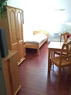 Crowsnest Vineyards Guesthouse