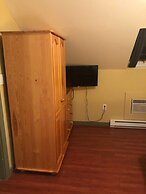 Crowsnest Vineyards Guesthouse