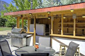 Crowsnest Vineyards Guesthouse