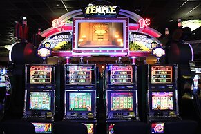 Lucky 7 Casino & Hotel – Howonquet Lodge