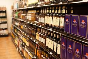 Lucky 7 Casino & Hotel – Howonquet Lodge