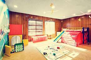 Romantic and Luxury Disney Villa