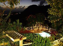 El Momo Cottages
