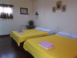 AJ Travellers Inn Annex