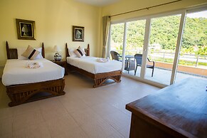 Little Sunshine Boutique Beach Resort & Spa