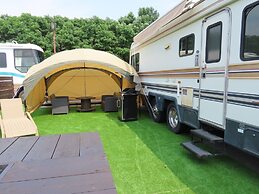 HULL Osaka Hokko Marina