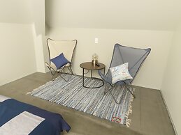 HULL Osaka Hokko Marina