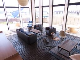 HULL Osaka Hokko Marina