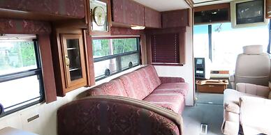 HULL Osaka Hokko Marina