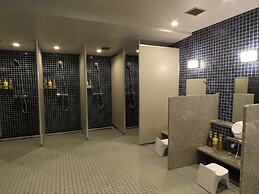 HULL Osaka Hokko Marina