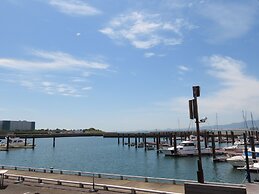 HULL Osaka Hokko Marina