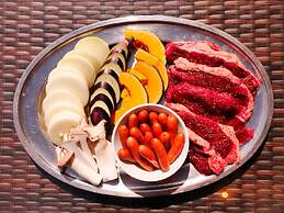 HULL Osaka Hokko Marina