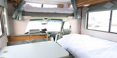 HULL Osaka Hokko Marina