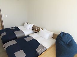 HULL Osaka Hokko Marina