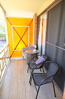 Sapphire Palms Motel