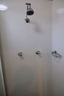 Sapphire Palms Motel