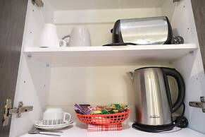 Sapphire Palms Motel