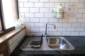 Sapphire Palms Motel