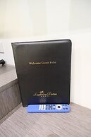 Sapphire Palms Motel