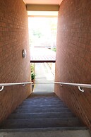 Sapphire Palms Motel