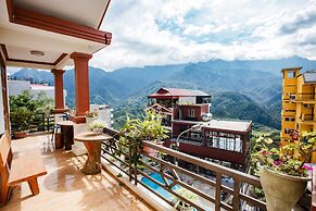 Sapa Mountain City Hotel