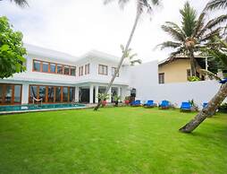 Footprints Villa