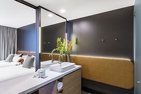 Vibe Hotel Canberra