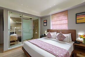 The Red Pier - My Downtown Hotels