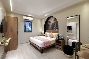 The Red Pier - My Downtown Hotels