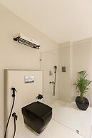 The Red Pier - My Downtown Hotels