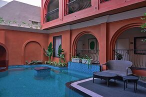 The Red Pier - My Downtown Hotels