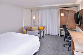Courtyard by Marriott Columbus Grove City