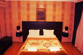 Boulevard Guest House