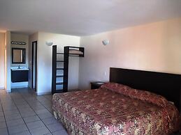 Los Jitos Hotel & Suites