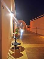 Los Jitos Hotel & Suites