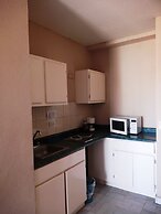 Los Jitos Hotel & Suites