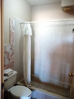 Los Jitos Hotel & Suites