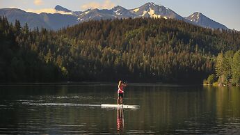 Tyax Lodge & Heliskiing