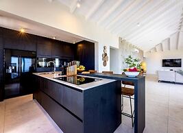 Coral Estate Rentals