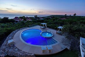 Coral Estate Rentals