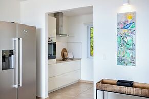 Coral Estate Rentals