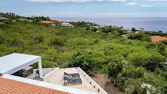 Coral Estate Rentals