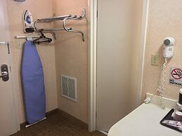 Americas Best Value Inn & Suites Boise