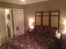 Suite Amour Hobby Farm and B & B