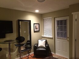 Suite Amour Hobby Farm and B & B